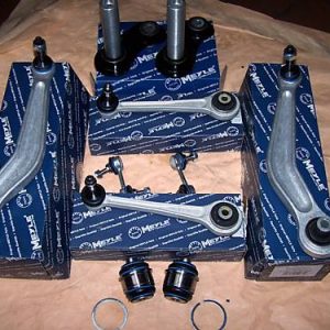 Large Rear Axle Arm Set BMW E39
